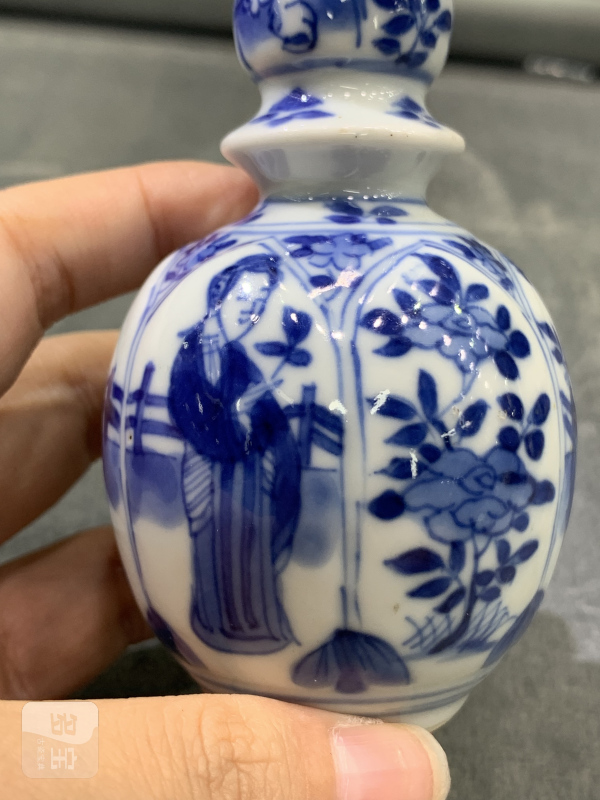 清康熙青花四美图瓜棱小葫芦瓶 - 图12